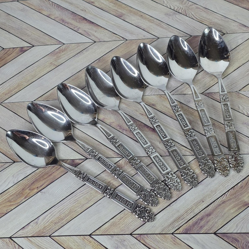 Lot 8 Teaspoons CORONATION Community Stainless Oneida Flatware